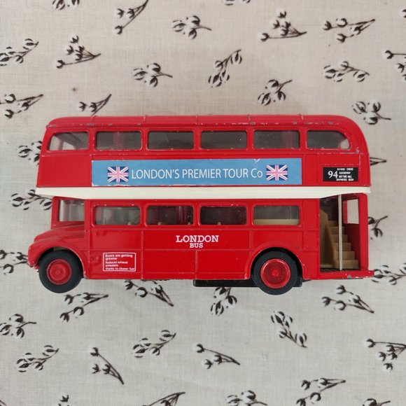 WELLY Diecast London Premier Tour Company Double Decker Bus - Picture 2 of 7